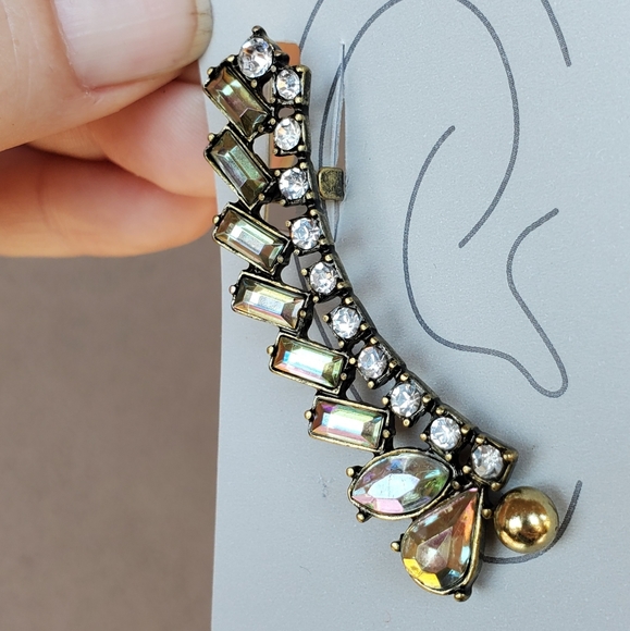 New Unique Click-Six Rhinestone Crystal Ear Cuff - Picture 7 of 11